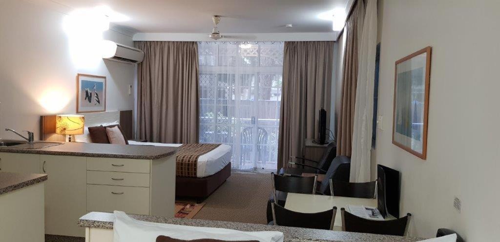 Reef Palms Motel Cairns